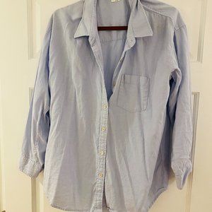 Aritzia Wilfred Free Women's Relaxed Fit Button-Up Light Blue